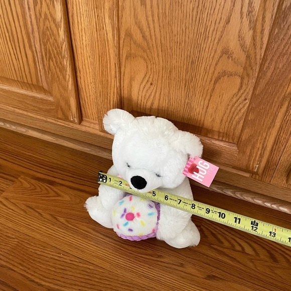 Kellytoy White Plush Bear Holding a multicolored cupcake NWT - Picture 9 of 9